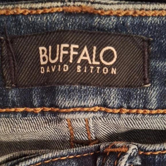 Buffalo David Bitton Blue Jeans with Red Accents. Excellent Condition Size 26 - Picture 10 of 13